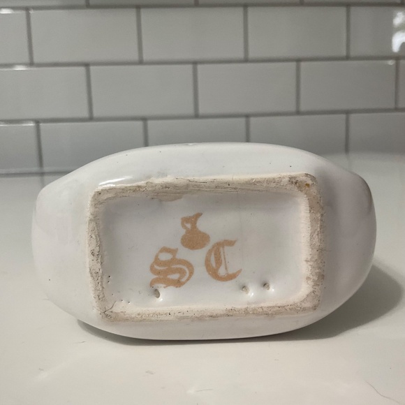 VTG Porcelain Square Vase with Cottage Cat Tree Motif - Picture 6 of 8